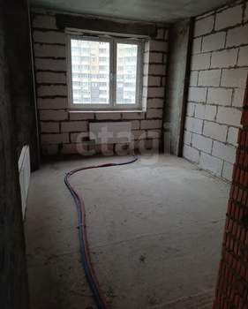 4-к квартира, вторичка, 79м2, 3/25 этаж
