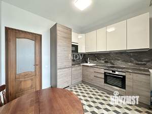 1-к квартира, вторичка, 38м2, 18/25 этаж