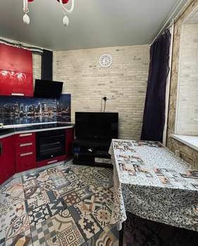 3-к квартира, вторичка, 90м2, 7/17 этаж