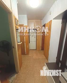 2-к квартира, вторичка, 42м2, 1/9 этаж