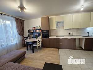 3-к квартира, вторичка, 68м2, 7/17 этаж