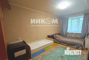 2-к квартира, вторичка, 42м2, 1/9 этаж