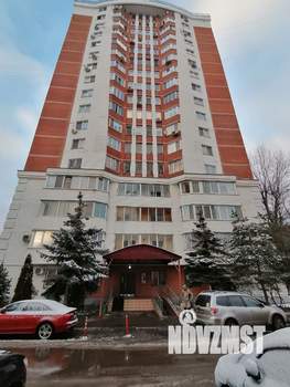 3-к квартира, вторичка, 68м2, 11/17 этаж