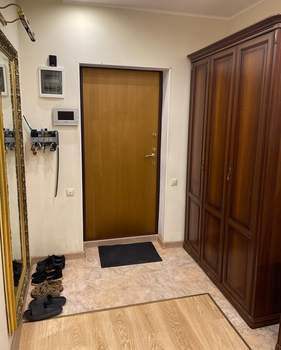 2-к квартира, вторичка, 73м2, 2/9 этаж