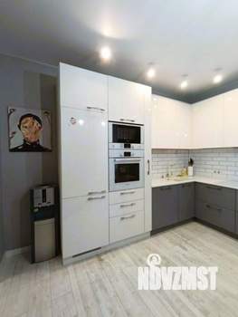 2-к квартира, вторичка, 65м2, 4/17 этаж