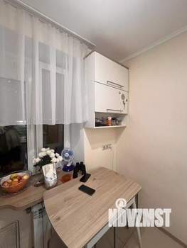 2-к квартира, вторичка, 40м2, 5/5 этаж