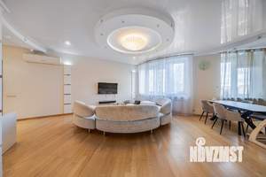 3-к квартира, вторичка, 113м2, 8/18 этаж