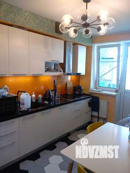 2-к квартира, вторичка, 51м2, 10/17 этаж
