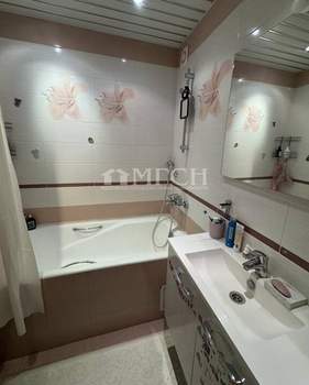 2-к квартира, вторичка, 60м2, 13/17 этаж