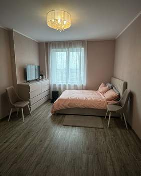 1-к квартира, вторичка, 42м2, 19/27 этаж