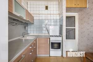 3-к квартира, вторичка, 79м2, 1/18 этаж