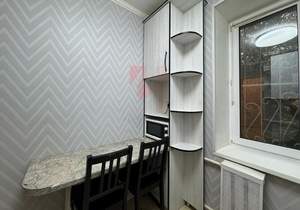 2-к квартира, вторичка, 42м2, 1/5 этаж