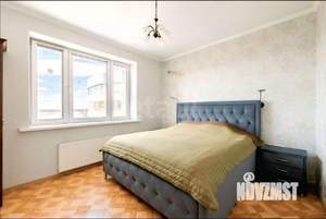 3-к квартира, вторичка, 79м2, 23/25 этаж