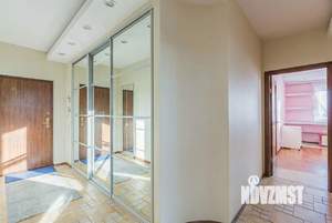 2-к квартира, вторичка, 68м2, 8/24 этаж