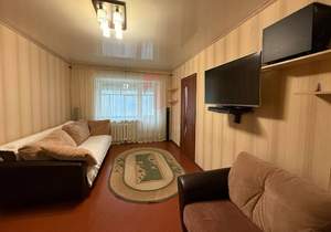 2-к квартира, вторичка, 42м2, 4/4 этаж