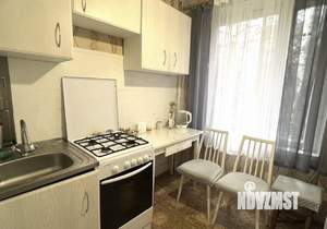 2-к квартира, вторичка, 45м2, 3/5 этаж
