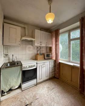 3-к квартира, вторичка, 62м2, 4/5 этаж