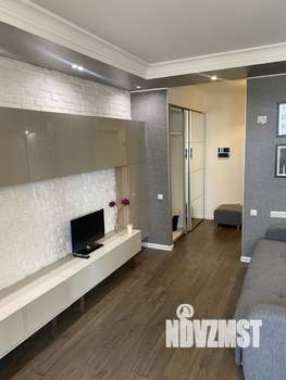 Студия квартира, вторичка, 34м2, 10/25 этаж