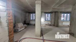 3-к квартира, вторичка, 84м2, 3/25 этаж