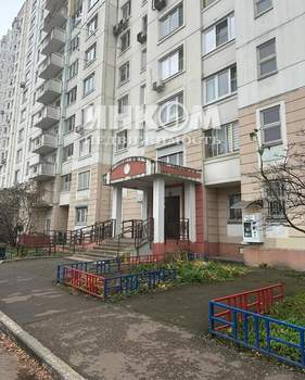 3-к квартира, вторичка, 77м2, 7/23 этаж