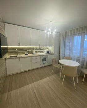 2-к квартира, вторичка, 74м2, 15/23 этаж