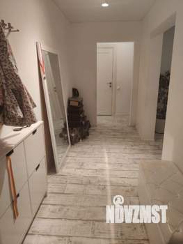 3-к квартира, вторичка, 70м2, 8/19 этаж