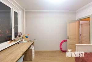 3-к квартира, вторичка, 74м2, 7/17 этаж