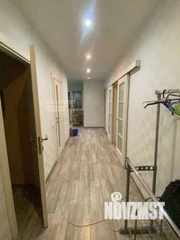 2-к квартира, вторичка, 64м2, 18/22 этаж
