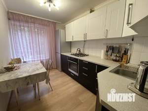 3-к квартира, вторичка, 60м2, 1/9 этаж