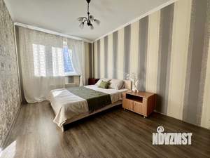 2-к квартира, вторичка, 66м2, 8/19 этаж