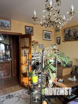 2-к квартира, вторичка, 52м2, 8/14 этаж