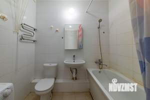 2-к квартира, вторичка, 56м2, 1/25 этаж