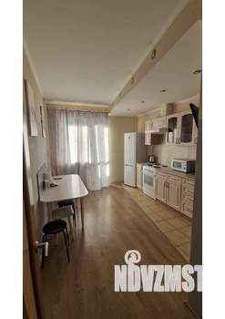 2-к квартира, вторичка, 64м2, 11/24 этаж