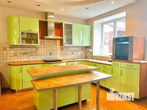 5-к квартира, вторичка, 203м2, 3/3 этаж