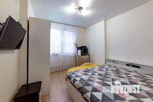 2-к квартира, вторичка, 56м2, 1/25 этаж