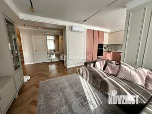 3-к квартира, вторичка, 81м2, 20/25 этаж