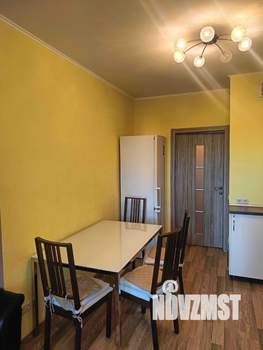 2-к квартира, вторичка, 65м2, 3/27 этаж