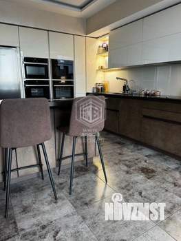 4-к квартира, вторичка, 156м2, 24/24 этаж