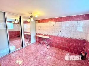 5-к квартира, вторичка, 203м2, 3/3 этаж