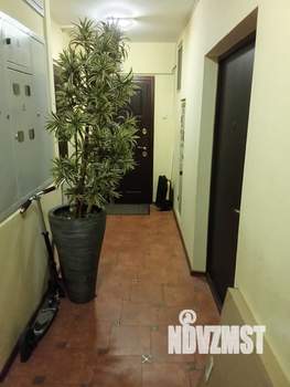 2-к квартира, вторичка, 63м2, 9/17 этаж