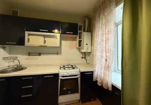 2-к квартира, вторичка, 42м2, 4/4 этаж