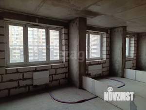 4-к квартира, вторичка, 79м2, 3/25 этаж