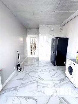 2-к квартира, вторичка, 63м2, 22/27 этаж