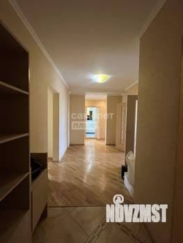4-к квартира, вторичка, 106м2, 4/23 этаж