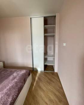 2-к квартира, вторичка, 42м2, 4/17 этаж