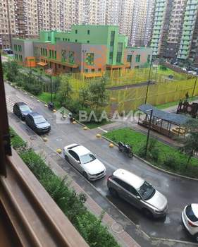 2-к квартира, вторичка, 61м2, 4/24 этаж