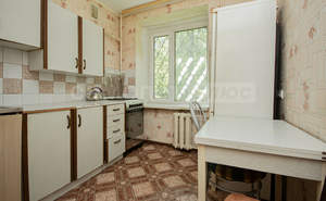 2-к квартира, вторичка, 38м2, 1/9 этаж