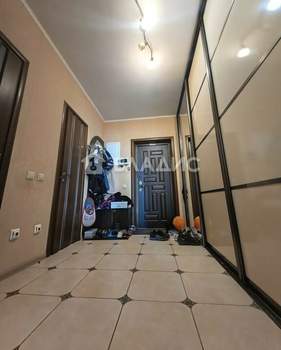 Фото квартиры на продажу (6)