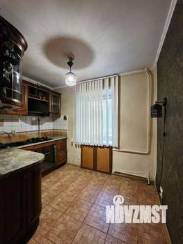 4-к квартира, вторичка, 65м2, 1/9 этаж