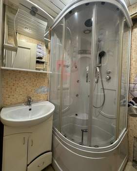 2-к квартира, вторичка, 42м2, 1/5 этаж